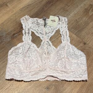 Free People Intimately Lace Racerback Bralette in Pearl Size M NWT